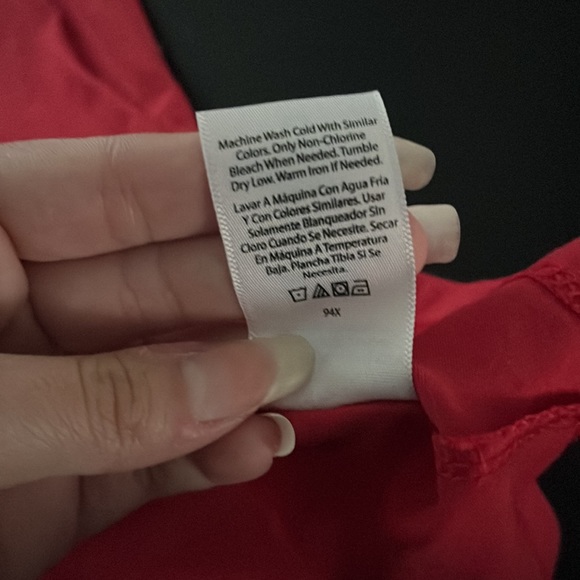 Time And Tru V-Neck Tee, Size Medium, Color Red - Picture 4 of 4